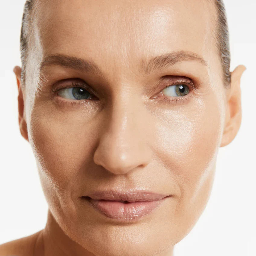 Base de maquillaje adaptativa antiedad